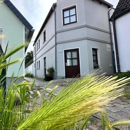 Ferienwohnung Am Strom Rostock Zewnętrze zdjęcie