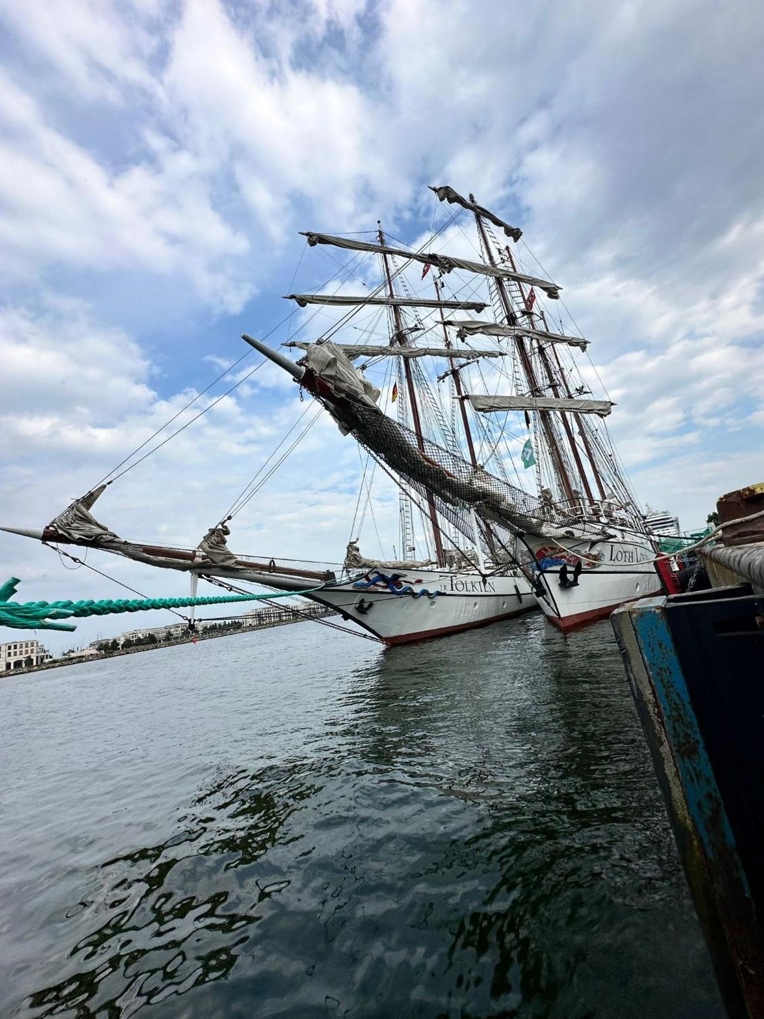 Ferienwohnung Am Strom Rostock Zewnętrze zdjęcie